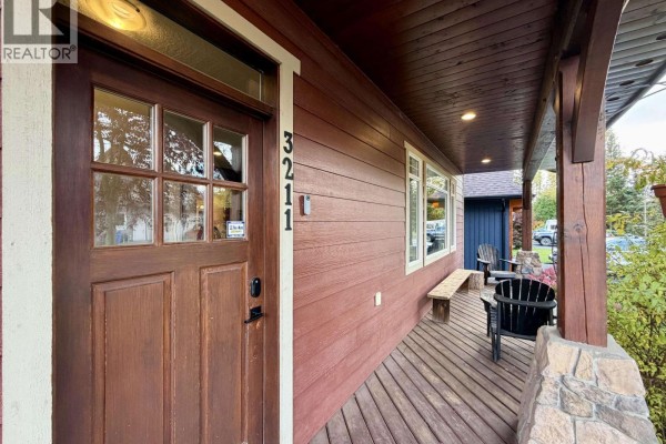 Dining room - 3211 Turner Way, Smithers, BC V0J2N0 Photo 5