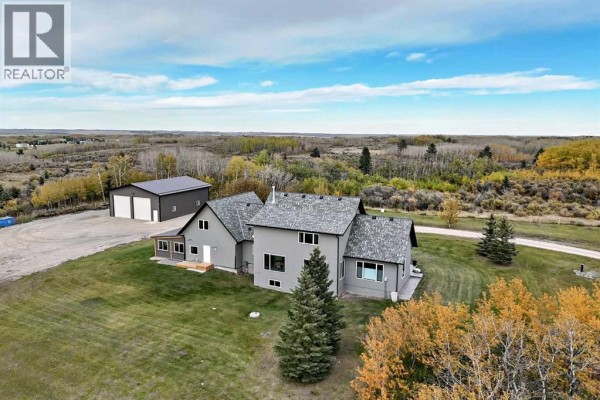 2pc Bathroom - 32116 Township Rd  262, Rural Rocky View County, AB T4C2Z3 Photo 3