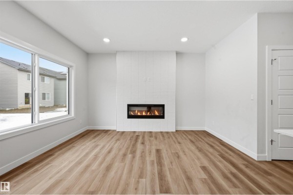 Den - 3212 Dixon Wy Sw, Edmonton, AB T6W5L3 Photo 4