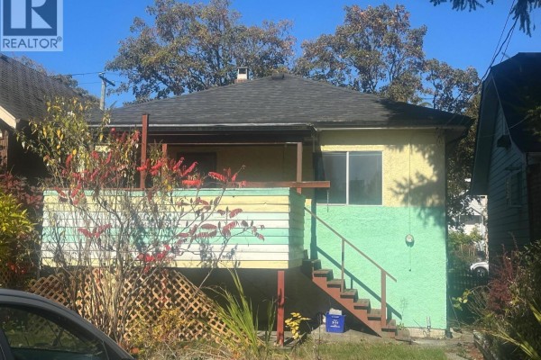 3212 W 6th Avenue, Vancouver, BC V6K1X8 Photo 3
