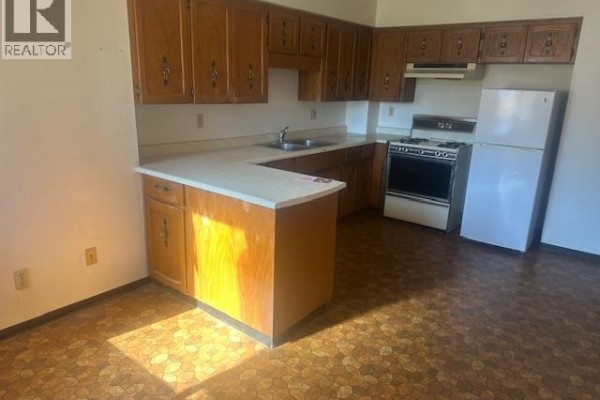 3212 W 6th Avenue, Vancouver, BC V6K1X8 Photo 4