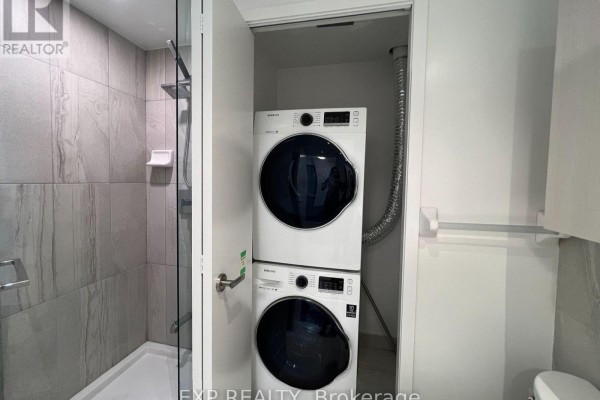 Kitchen - 3213 - 195 Redpath Avenue, Toronto, ON M4P0E4 Photo 3