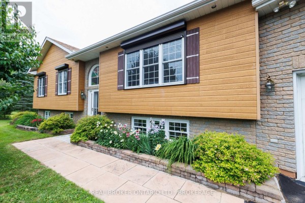 3213 Dornie Road, North Glengarry, ON K0C1A0 Photo 2