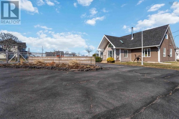 3213 Highway 1, Belliveaus Cove, NS, photo 2