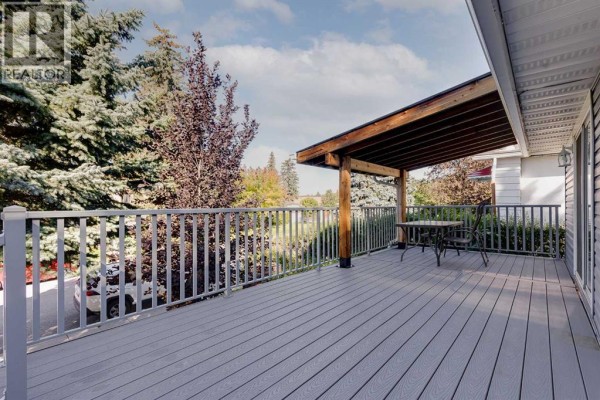 Foyer - 3216 15 Street Nw, Calgary, AB T2L0K1 Photo 5