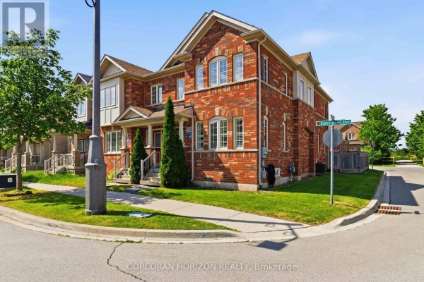 3216 Robert Brown Boulevard, Oakville, ON, photo 2