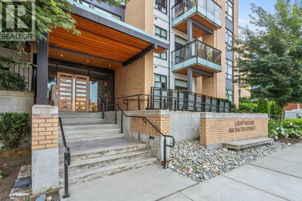 322 300 Salter Street, New Westminster, BC V3M0L9 Photo 2