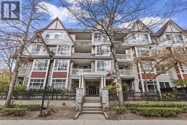 322 6833 Village Green, Burnaby, BC V5E4M1 Photo 2