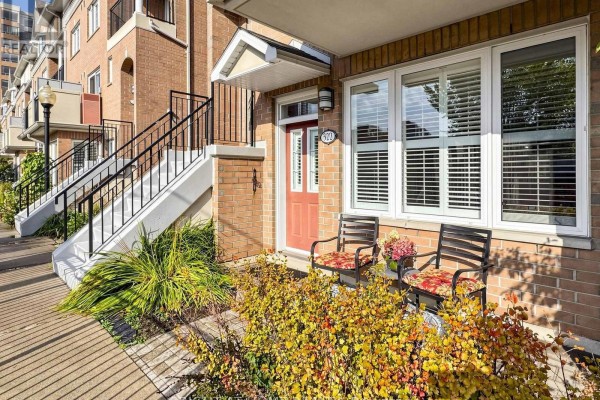 Primary Bedroom - 322 Grandview Way, Toronto, ON M2N6V3 Photo 5