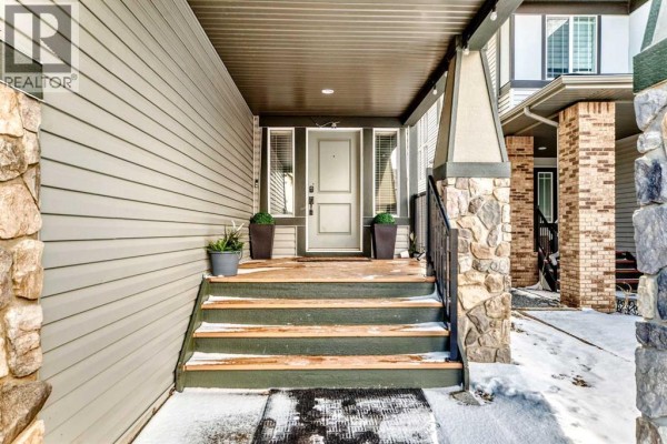 322 Reunion Green Nw, Airdrie, AB, photo 3