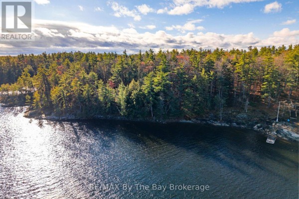 3220 Is 1810 / Bone Is, Georgian Bay, ON L0K1E0 Photo 5