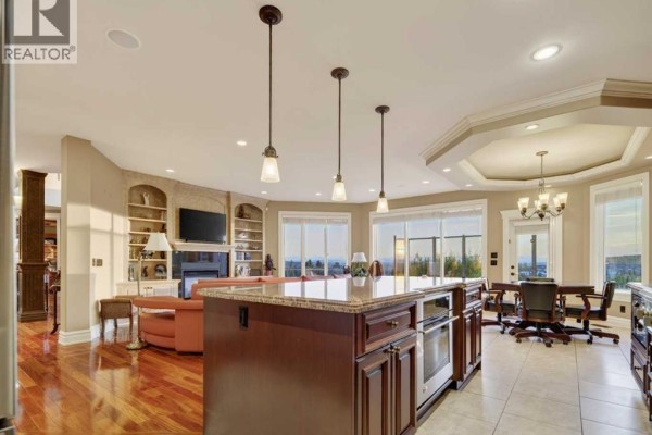 Breakfast - 3221 77 Street Sw, Calgary, AB T3H5M1 Photo 4