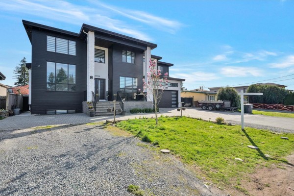 32244 Pineview Avenue, Abbotsford, BC V2T1R3 Photo 3