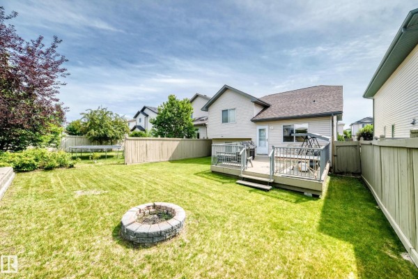 3226 30 Av Nw, Edmonton, AB, photo 3