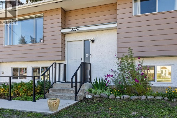 Laundry room - 3226 Mcmahon Road, West Kelowna, BC V4T1E9 Photo 2