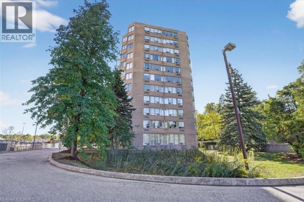 3227 King Street E Unit# 506, Kitchener, ON, photo 2