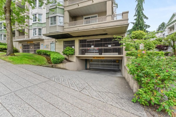 323 15268 105 Avenue, Surrey, BC, photo 3
