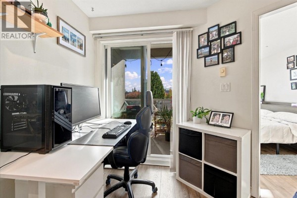 323 760 Kingsway, Vancouver, BC V5V3C1 Photo 5