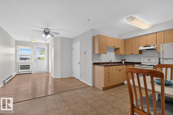 #323 8802 Southfort, Fort Saskatchewan, AB, photo 2