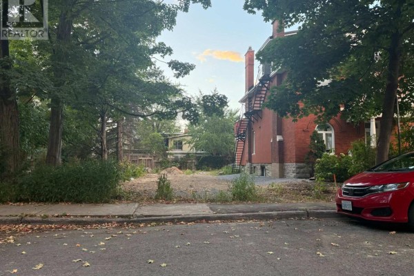 323 Daly Avenue, Ottawa, ON K1N6G6 Photo 2