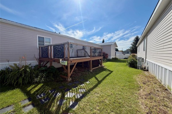 323 Glen Avenue, Brandon, MB, photo 3