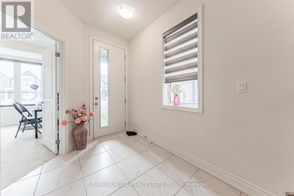Primary Bedroom - 3231 Sixth Line, Oakville, ON L6H0V9 Photo 5