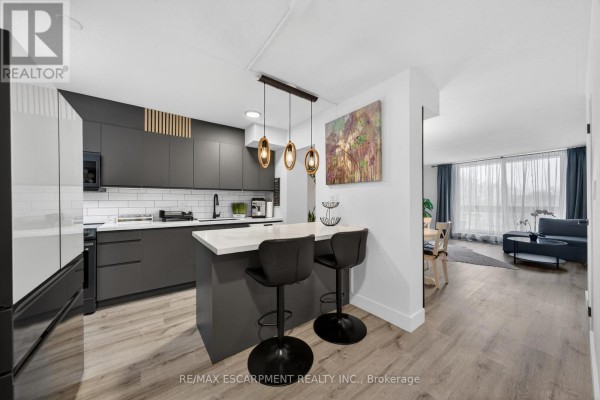 324 - 350 Quigley Road, Hamilton, ON, photo 2