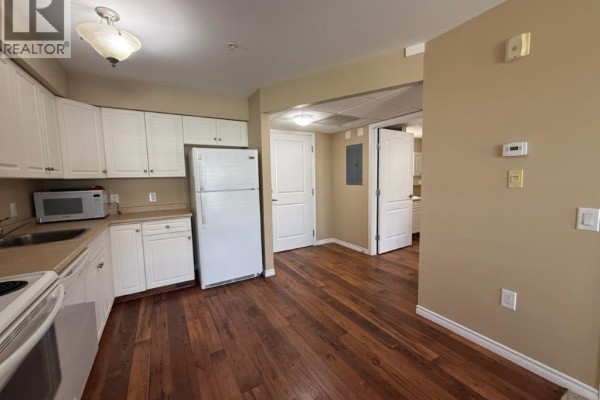 Laundry room - 324 60 Stevenson Crescent, Kindersley, SK S0L1S0 Photo 5