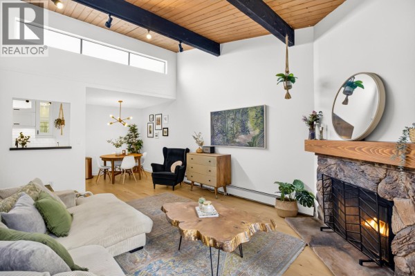 324 9101 Horne Street, Burnaby, BC V3N4M3 Photo 3