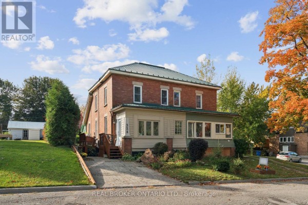 324 Daly Street, Minto, ON, photo 2