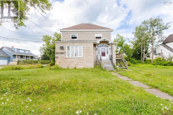 Foyer - 324 York Street, Glace Bay, NS B1A2M7 Photo 3