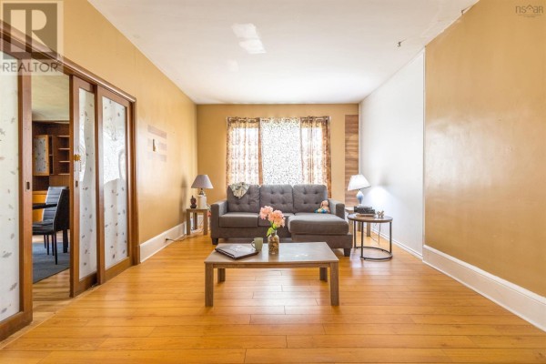 Dining nook - 324 York Street, Glace Bay, NS B1A2M7 Photo 5
