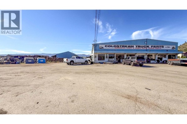 3240 48 Avenue, Vernon, BC, photo 3