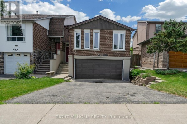 Bedroom - 3241 Mccarthy Court, Mississauga, ON L4Y3Z4 Photo 4