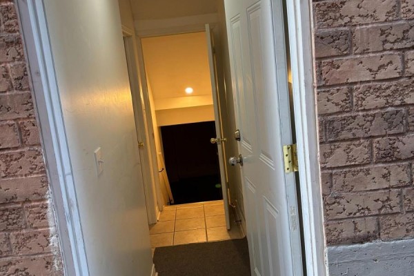 3242 Scotch Pine Gate, Mississauga, ON L5N7N1 Photo 4