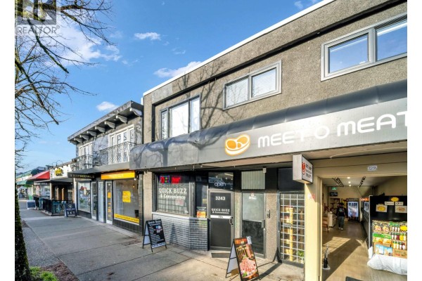 3243 W Broadway, Vancouver, BC V6K2H5 Photo 2