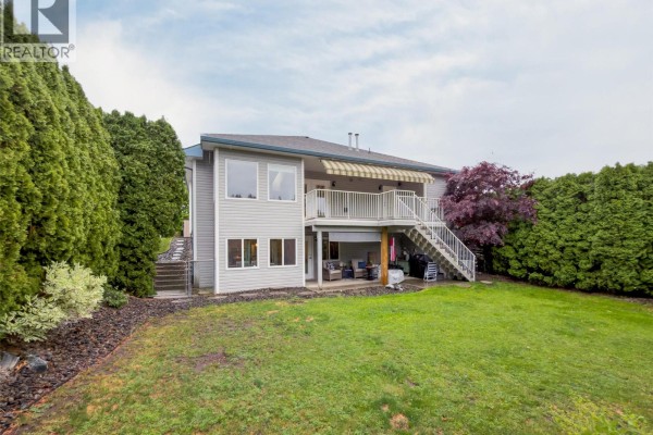 3244 Deer Ridge Court, West Kelowna, BC, photo 2
