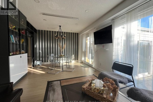 3245 Cambourne Crescent, Mississauga, ON, photo 3