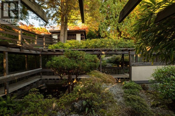 3248 Marine Drive, West Vancouver, BC V7V1M7 Photo 5
