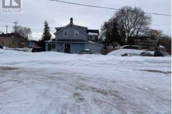 325 10th Street, Hanover, ON N4N1P1 Photo 4