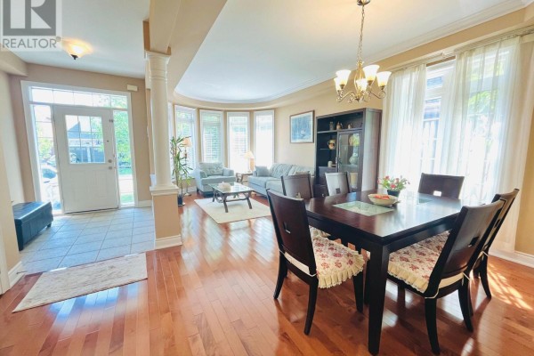 325 Admiral Drive, Oakville, ON, photo 3