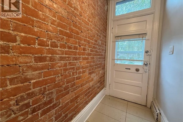 Bedroom - 325 Catharine Street N, Hamilton, ON L8L4T1 Photo 4
