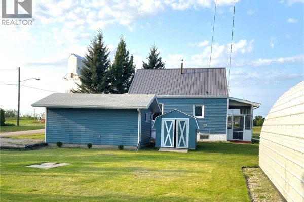 Dining room - 325 Grout Street, Lemberg, SK S0A2B0 Photo 4