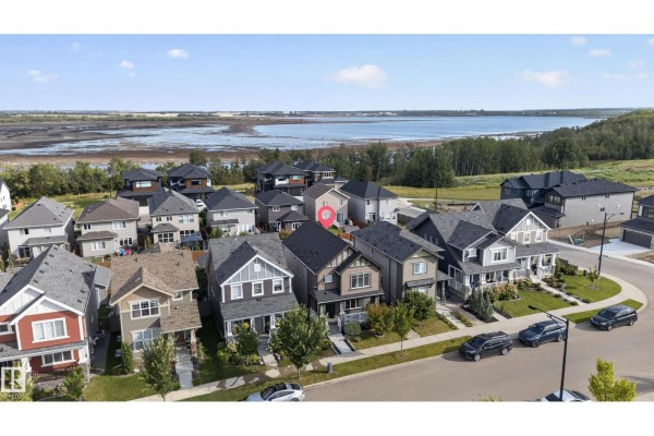 325 Hawks Ridge Bv Nw, Edmonton, AB, photo 2