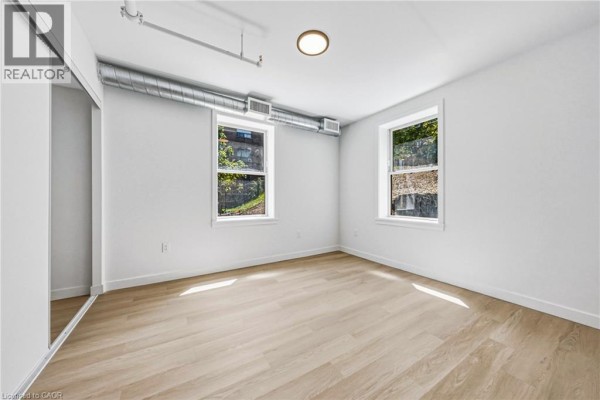 325 James Street S Unit# 308, Hamilton, ON L8P3B7 Photo 5