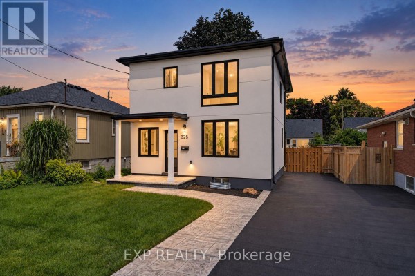 325 Queensdale Avenue E, Hamilton, ON, photo 2