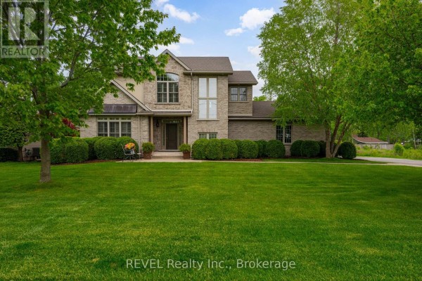 3250 Thunder Bay Road, Fort Erie, ON L0S1N0 Photo 2