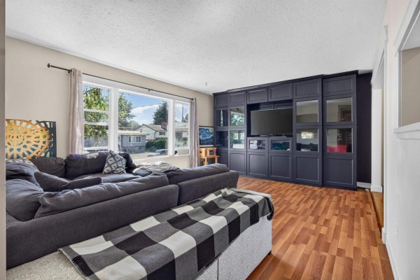 32539 Pandora Avenue, Abbotsford, BC V2T3S7 Photo 3