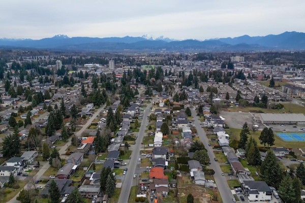 32555 Bevan Avenue, Abbotsford, BC V2T3X5 Photo 5