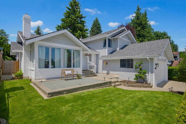 32562 Murray Avenue, Abbotsford, BC V2T4T5 Photo 3